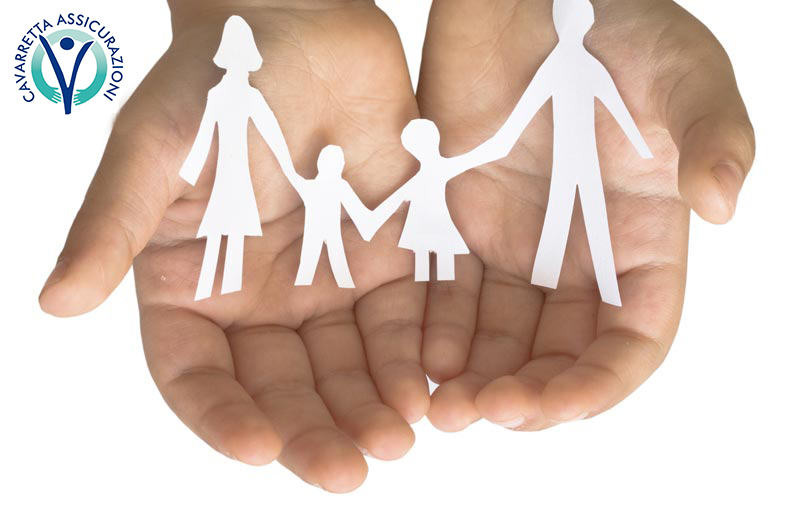 Assicurazione_mani_e_logo.jpg